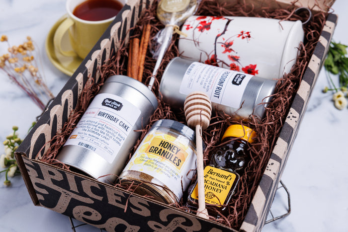 Valentine Tea & Honey Gift Box