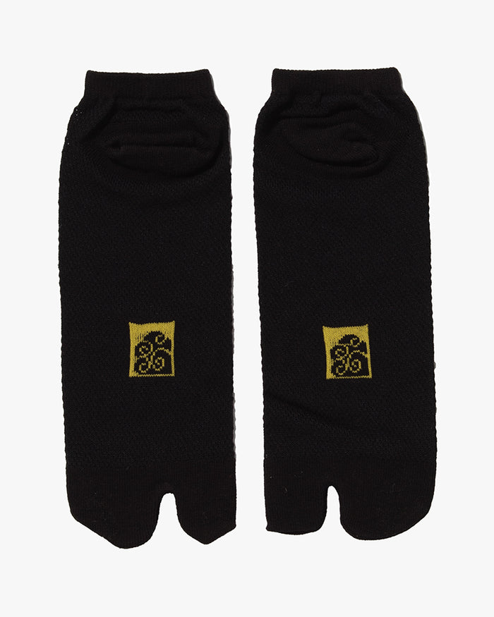 Wa Modern, Tabi Socks, Crew, Black with Silver Daruma