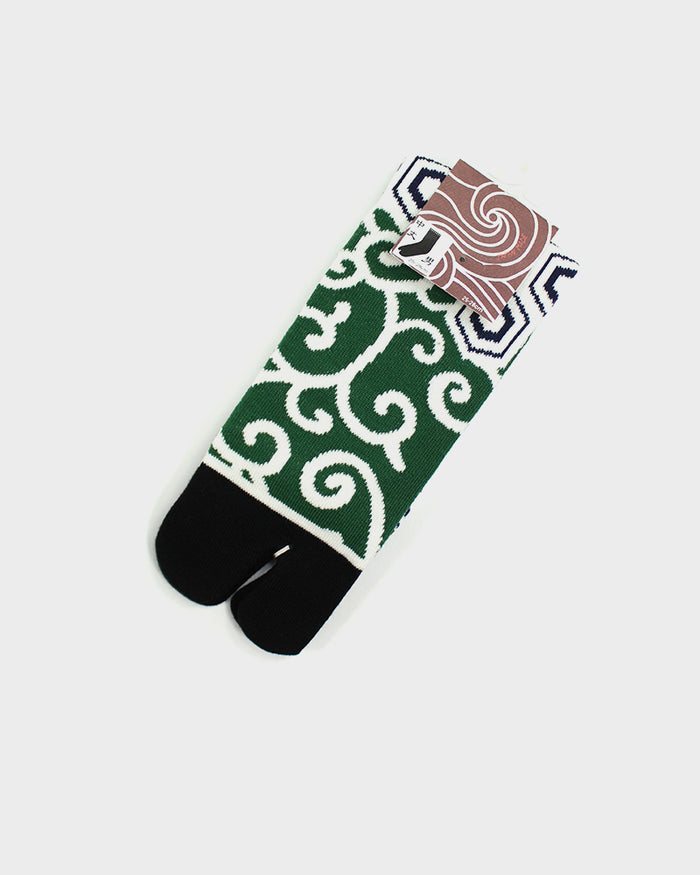 Wa-Modern, Tabi Socks, Crew, Karakusa and Kikkou, Green and White (M/L)