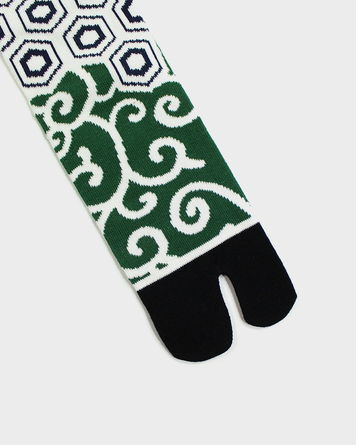 Wa-Modern, Tabi Socks, Crew, Karakusa and Kikkou, Green and White (M/L)